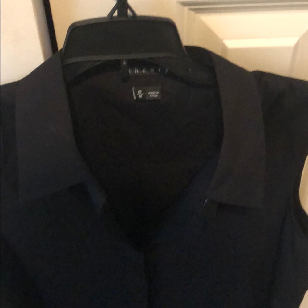 Theory Tank  button down M NWOT Black opens with button host pick - Picture 7 of 15